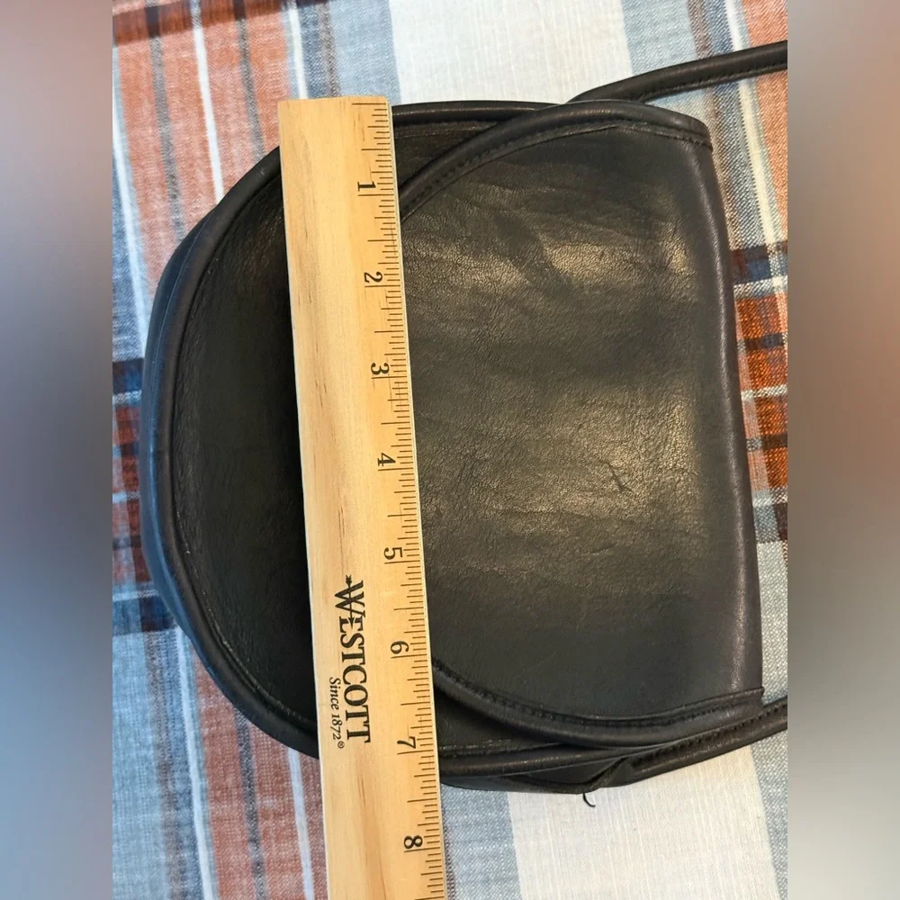 Coach Vintage Casey Black Leather Crossbody Bag USA made‎ - Picture 7 of 16